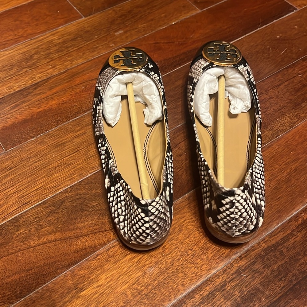 Tory Burch - Picture 3 of 3